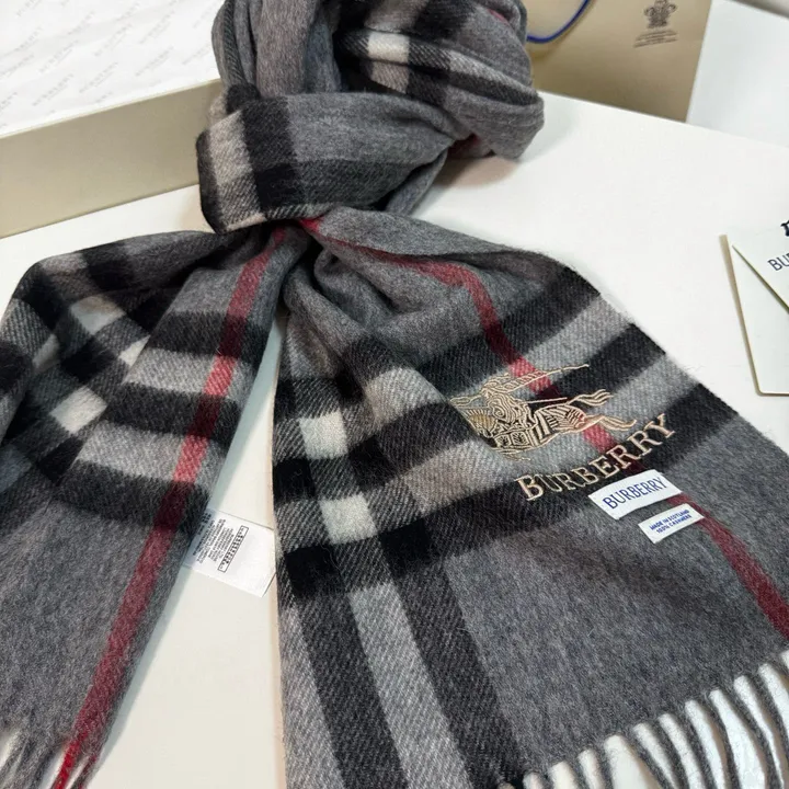 スーパーコピー バーバリー ス マフラー