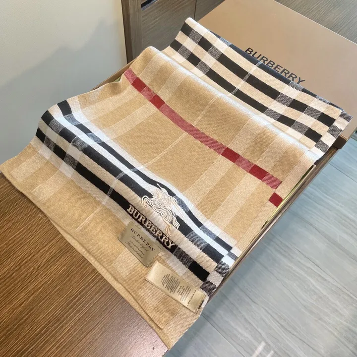 スーパーコピー バーバリー ス マフラー