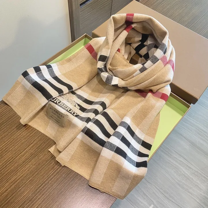 スーパーコピー バーバリー ス マフラー