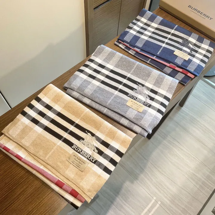 スーパーコピー バーバリー ス マフラー