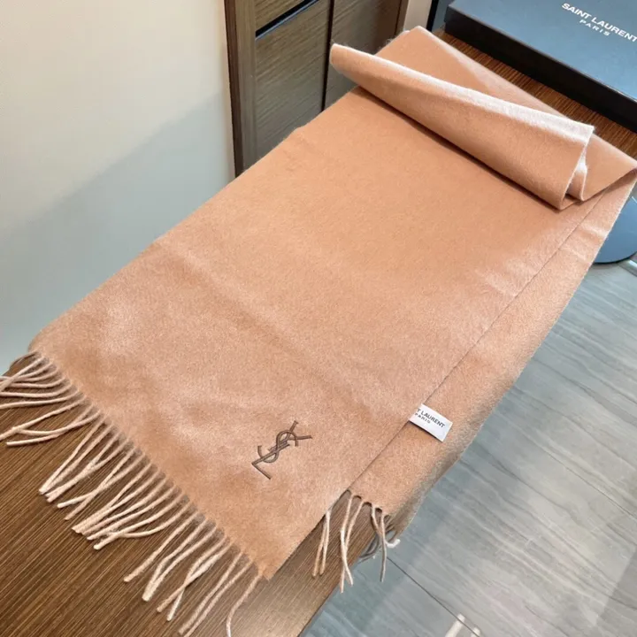 スーパーコピー バレンシアガ マフラー