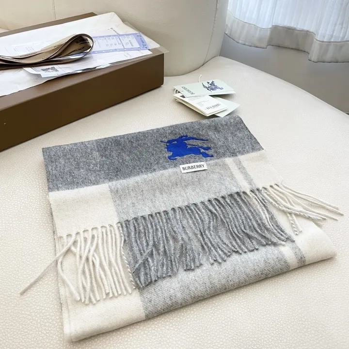 スーパーコピー バーバリー ス マフラー