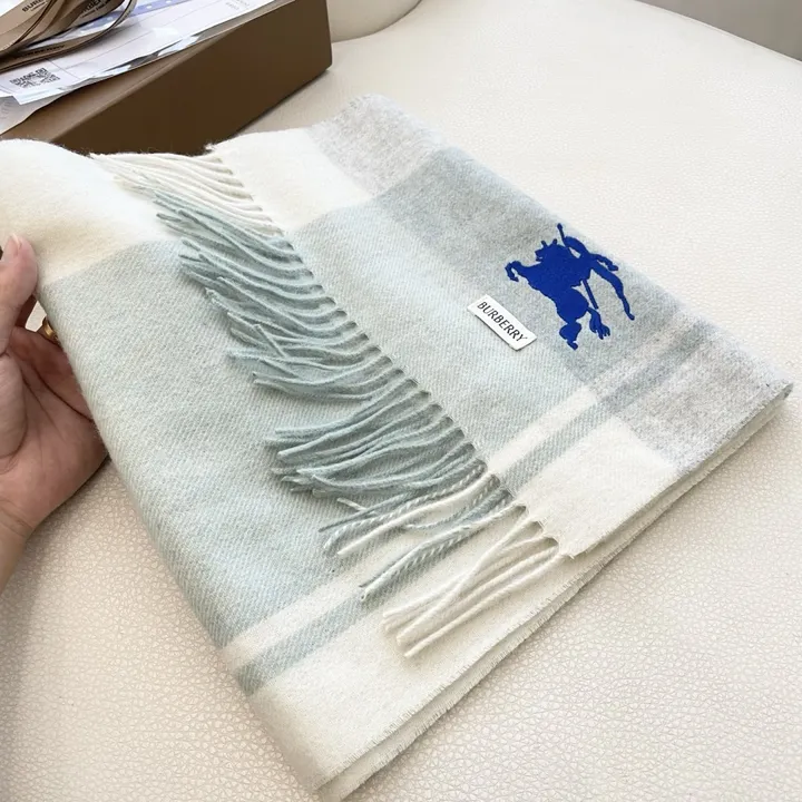 スーパーコピー バーバリー ス マフラー