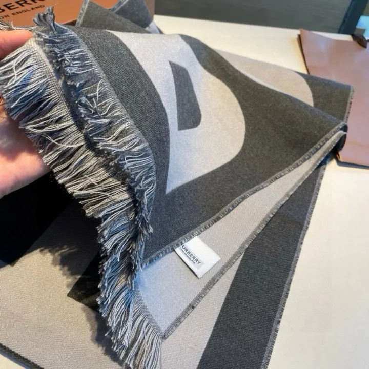 スーパーコピー バーバリー ス マフラー