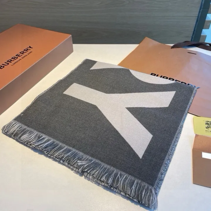 スーパーコピー バーバリー ス マフラー