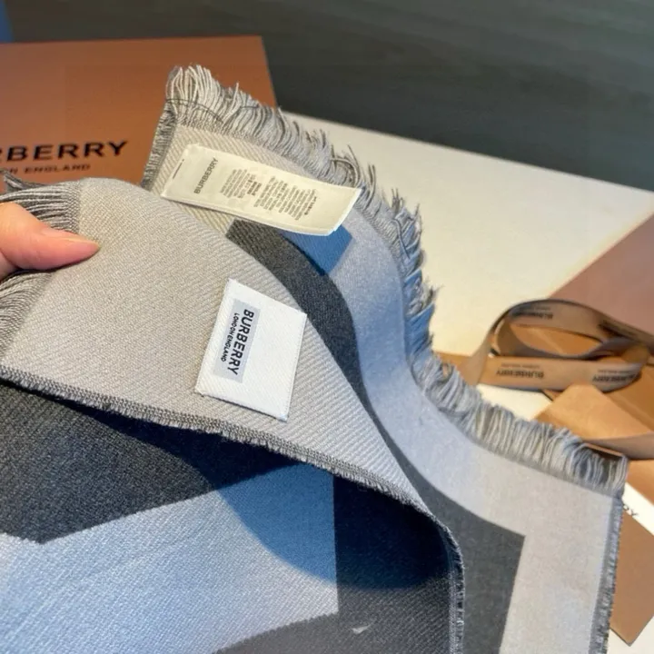 スーパーコピー バーバリー ス マフラー