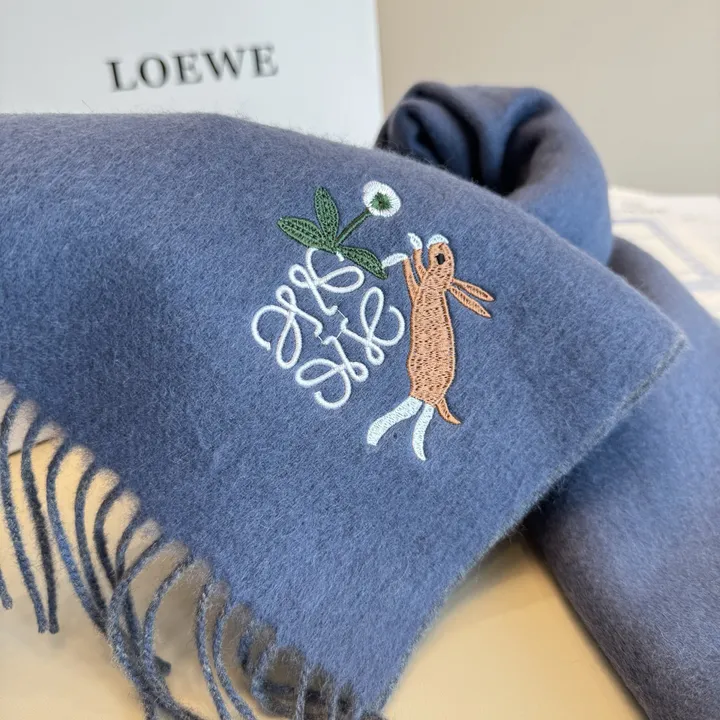 スーパーコピー ロエベ マフラー