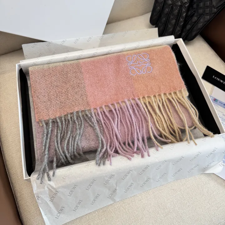 スーパーコピー ロエベ マフラー