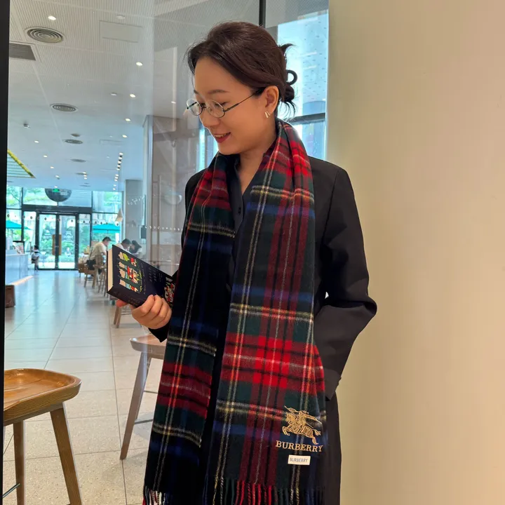 スーパーコピー バーバリー ス マフラー