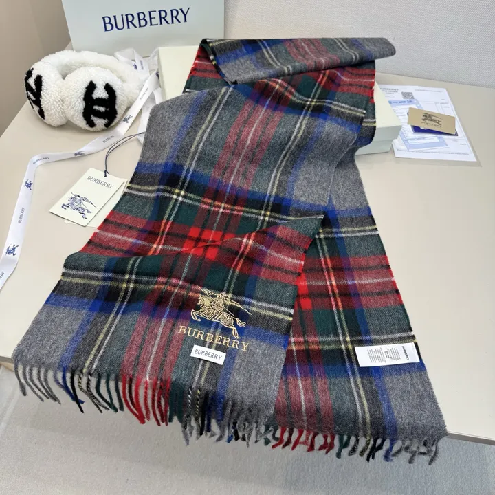 スーパーコピー バーバリー ス マフラー