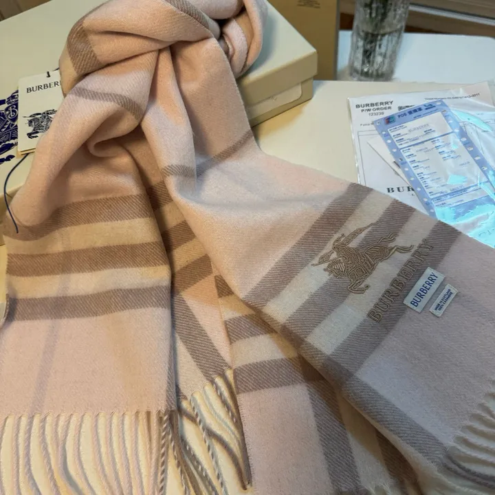 スーパーコピー バーバリー ス マフラー