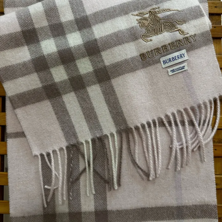 スーパーコピー バーバリー ス マフラー