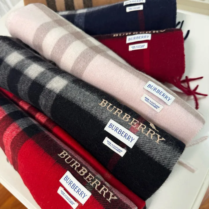 スーパーコピー バーバリー ス マフラー