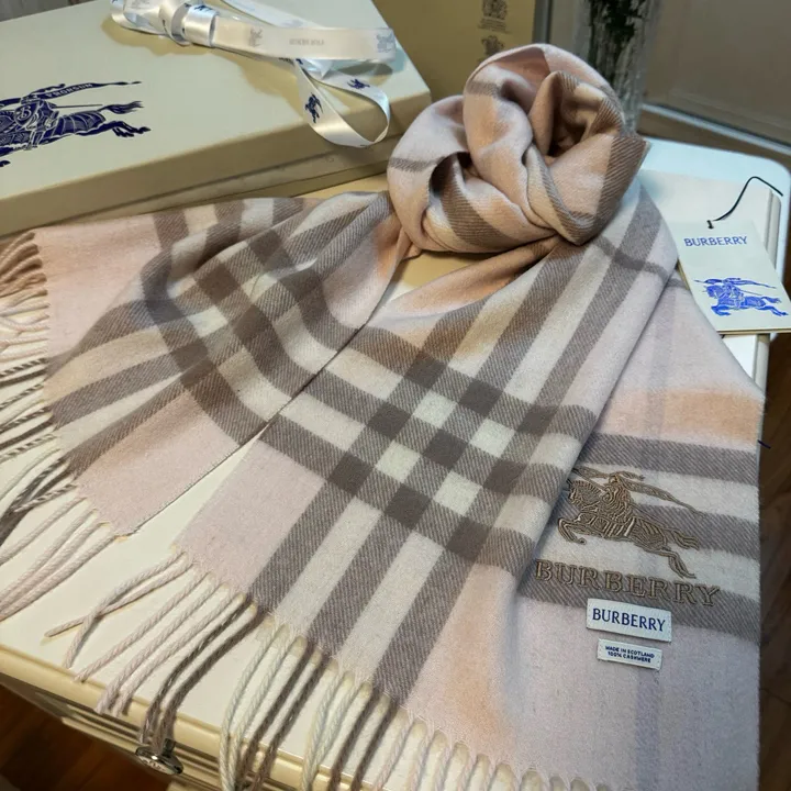 スーパーコピー バーバリー ス マフラー