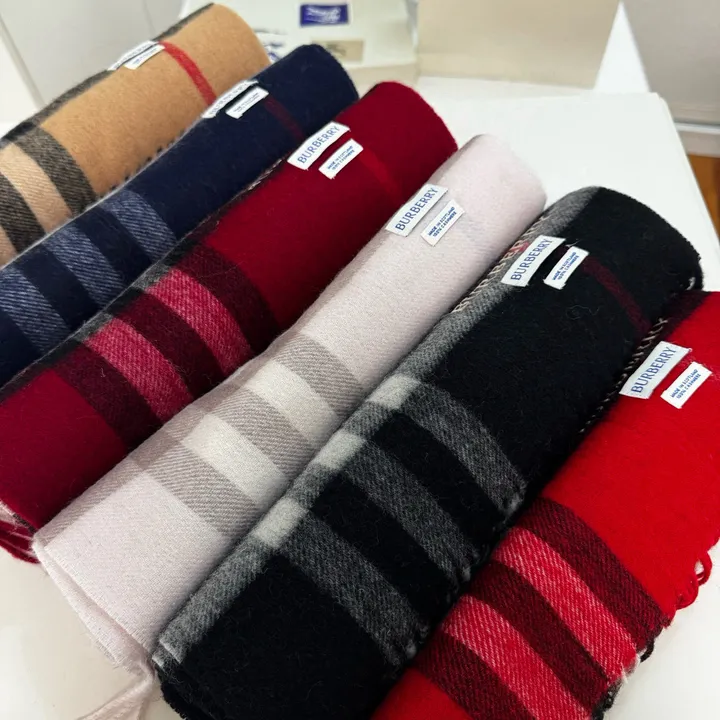 スーパーコピー バーバリー ス マフラー