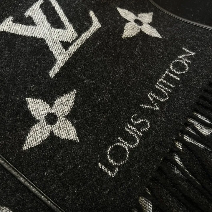 スーパーコピー ルイヴィトン マフラー