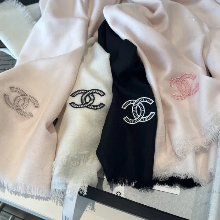 スーパーコピー シャネル マフラー