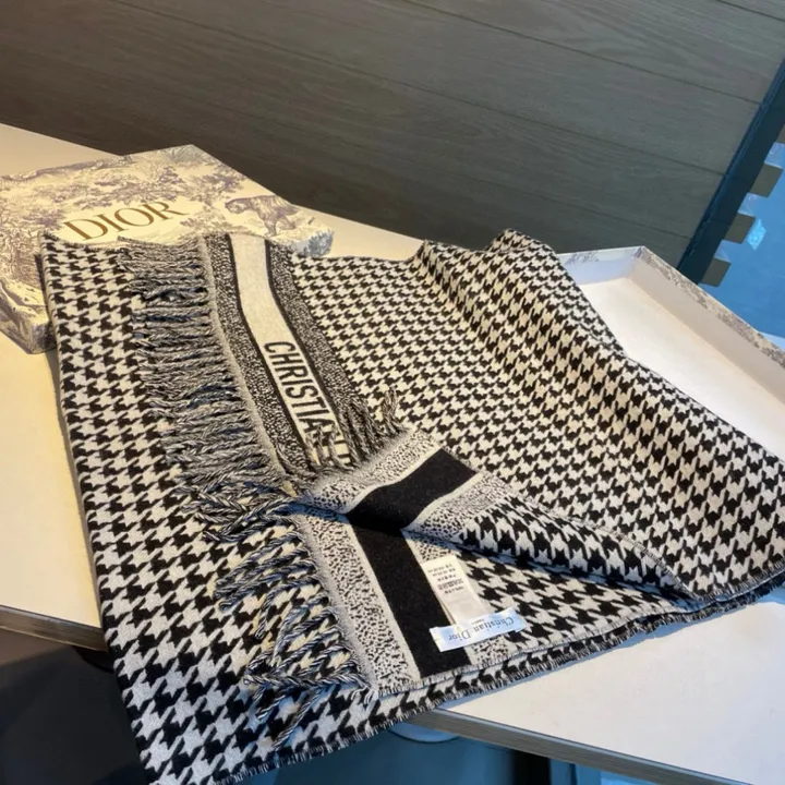 スーパーコピー ディオール マフラー