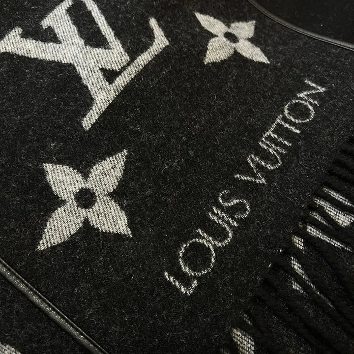 スーパーコピー ルイヴィトン マフラー