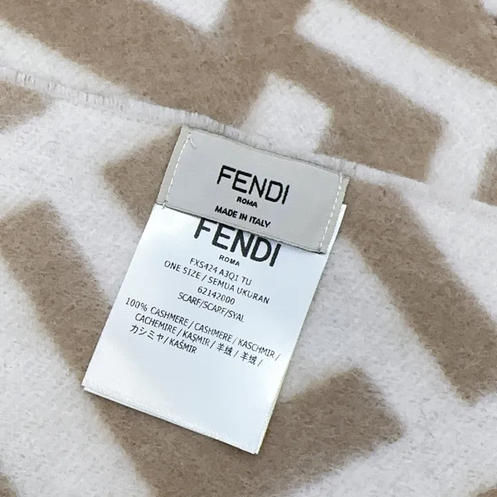 スーパーコピー フェンディ マフラー