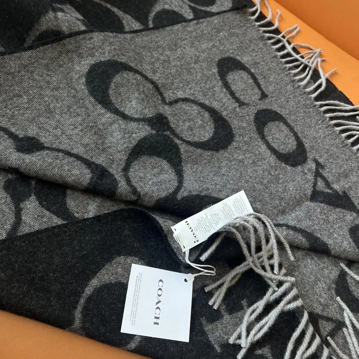 スーパーコピー コーチ マフラー