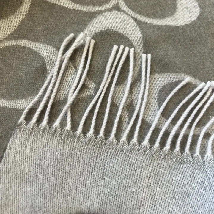 スーパーコピー コーチ マフラー