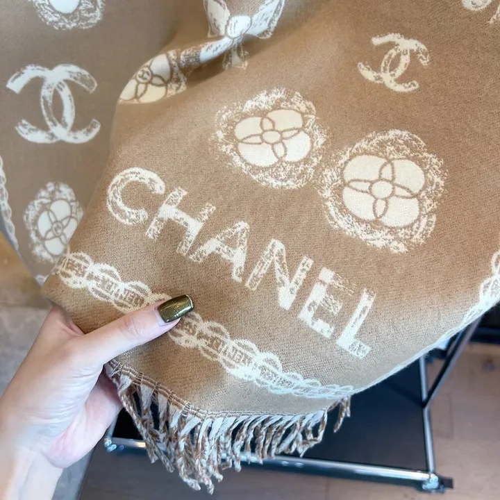 スーパーコピー シャネル マフラー