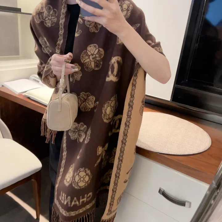 スーパーコピー シャネル マフラー