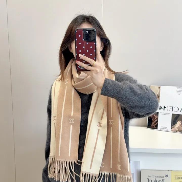 スーパーコピー シャネル マフラー