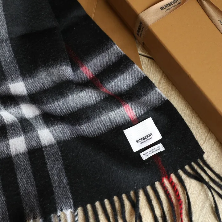 スーパーコピー バーバリー ス マフラー