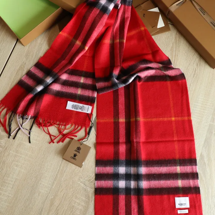 スーパーコピー バーバリー ス マフラー