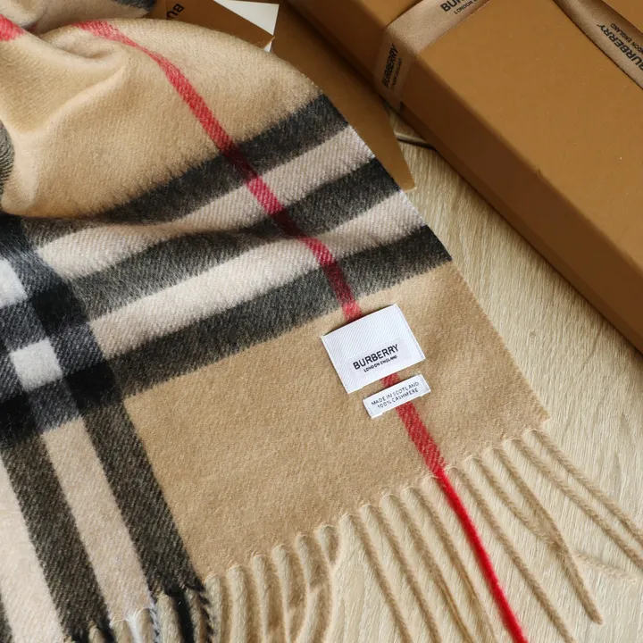 スーパーコピー バーバリー ス マフラー