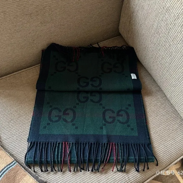 スーパーコピー グッチ マフラー