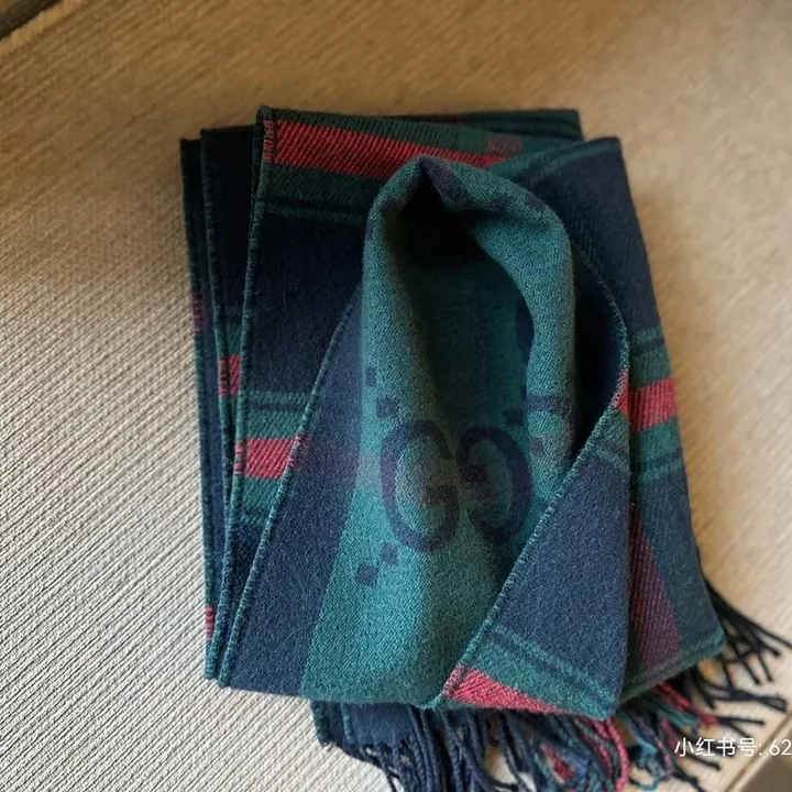 スーパーコピー グッチ マフラー