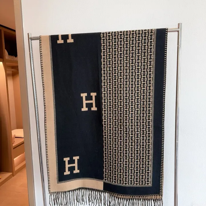 スーパーコピー シャネル マフラー