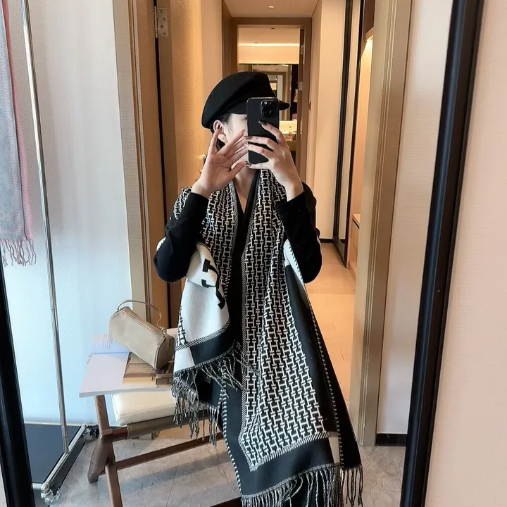 スーパーコピー シャネル マフラー