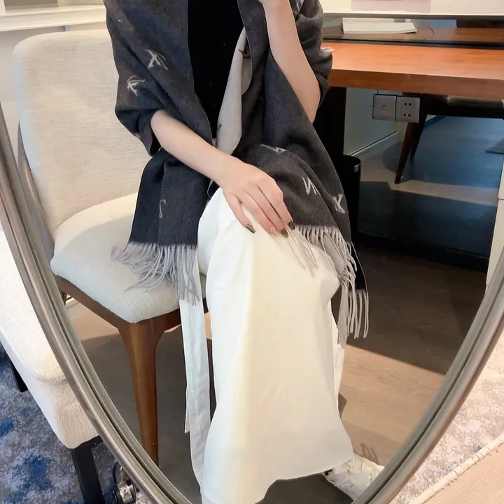 スーパーコピー ルイヴィトン マフラー