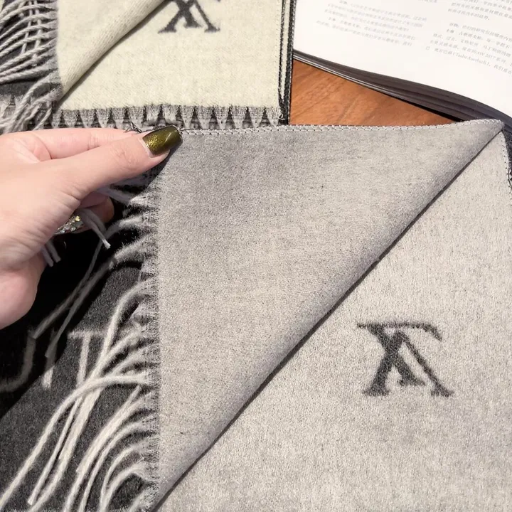 スーパーコピー ルイヴィトン マフラー