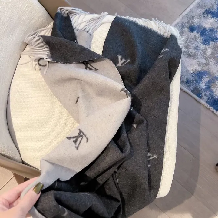 スーパーコピー ルイヴィトン マフラー