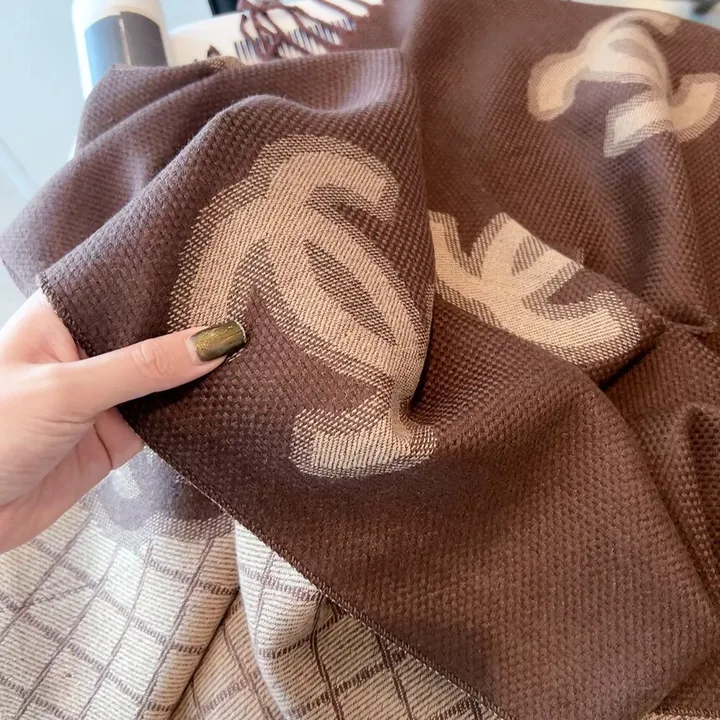 スーパーコピー シャネル マフラー