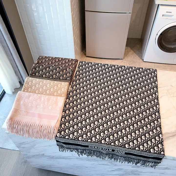 スーパーコピー グッチ マフラー