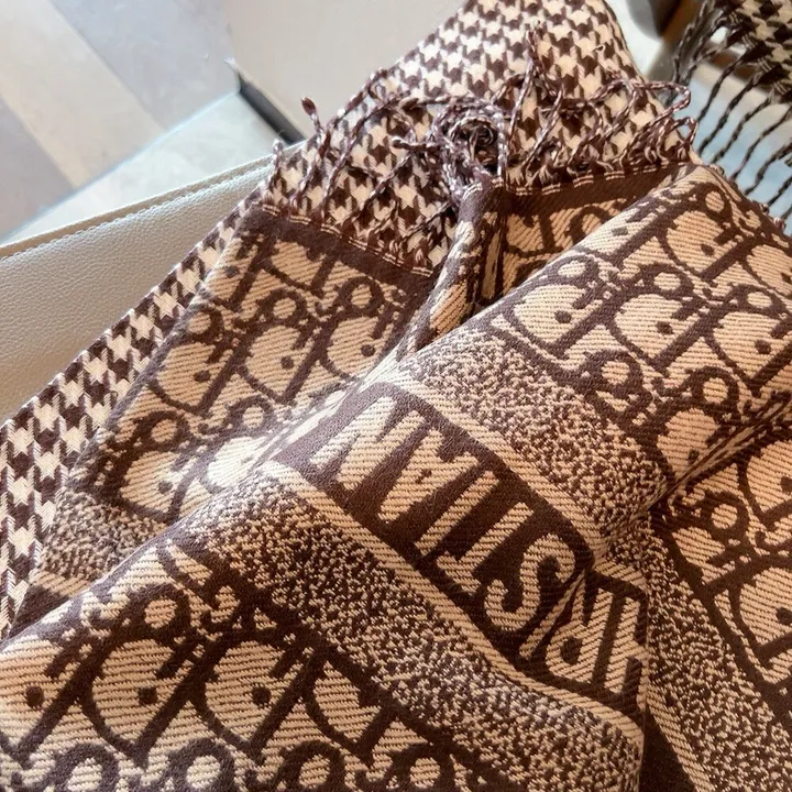 スーパーコピー グッチ マフラー