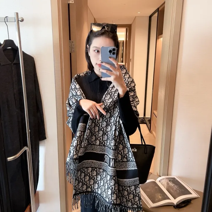 スーパーコピー グッチ マフラー