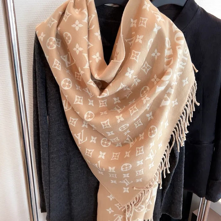 スーパーコピー ルイヴィトン マフラー