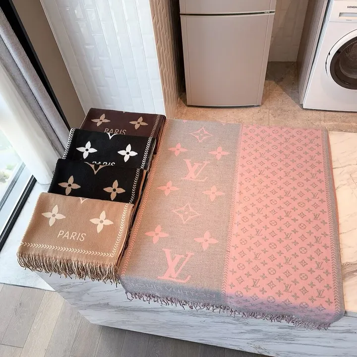 スーパーコピー ルイヴィトン マフラー