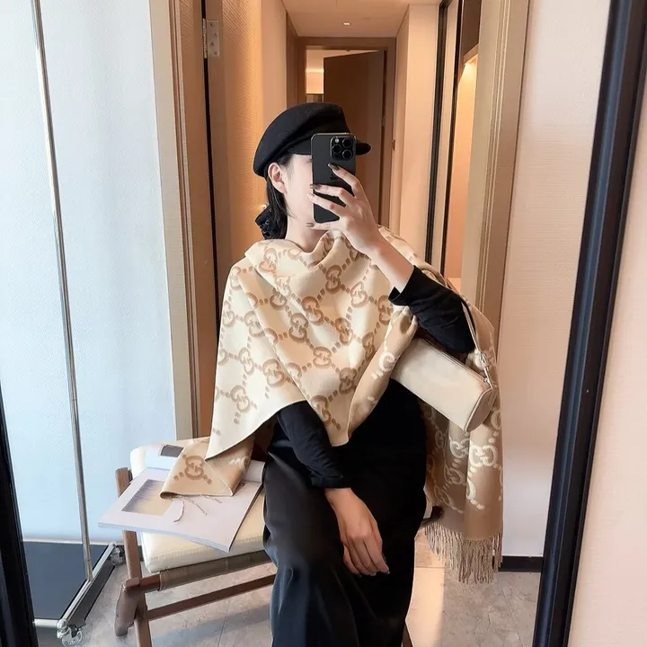 スーパーコピー グッチ マフラー