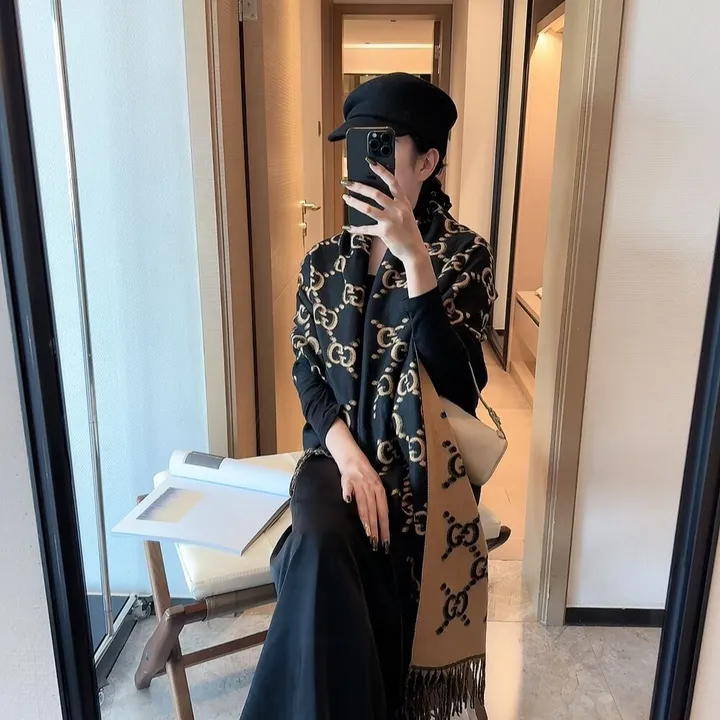 スーパーコピー グッチ マフラー