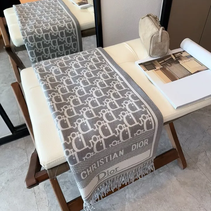 スーパーコピー グッチ マフラー