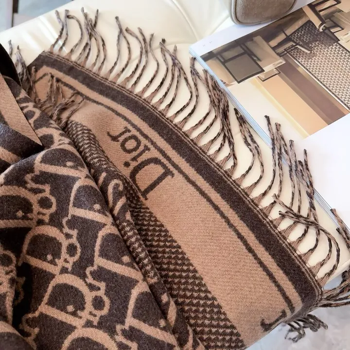 スーパーコピー グッチ マフラー