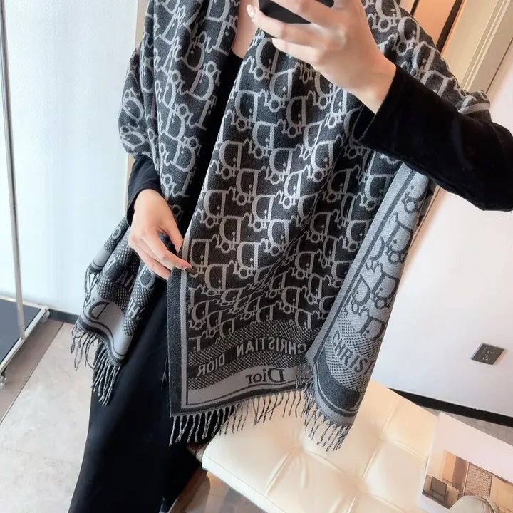 スーパーコピー グッチ マフラー